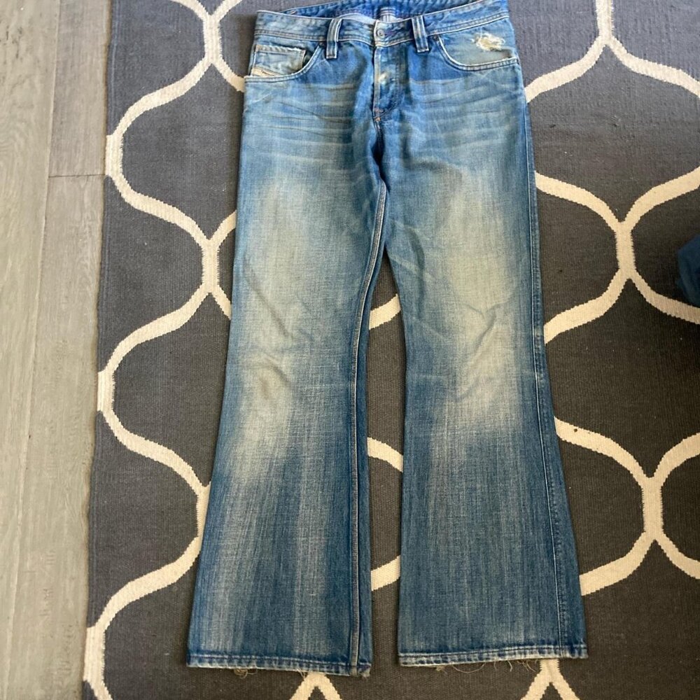 Diesel Men's Blue and Navy Jeans